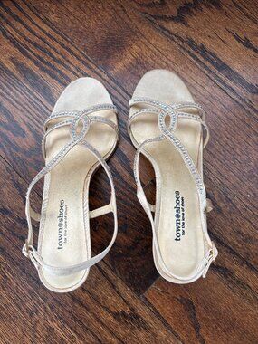 Gold and crystal women's sandals size 7
